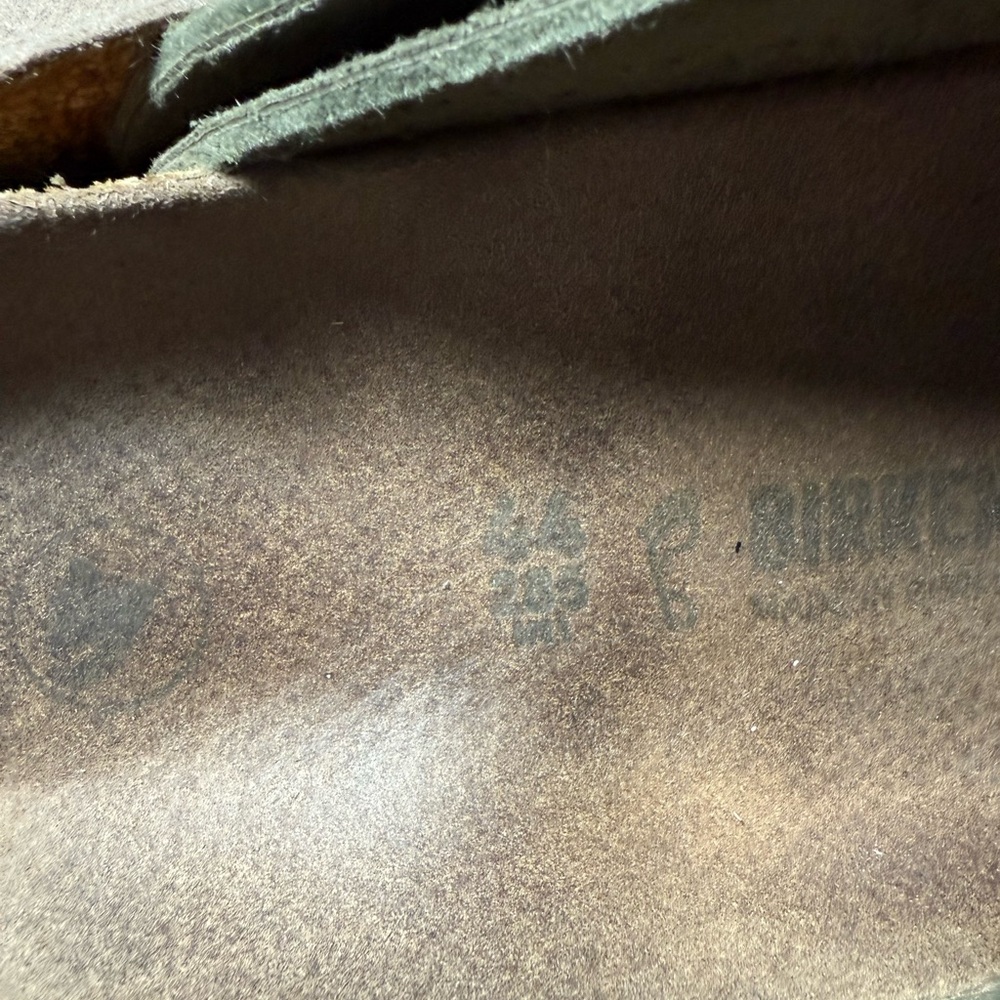 Birkenstock men’s Gizeh Thong Sandals - Picture 3 of 6